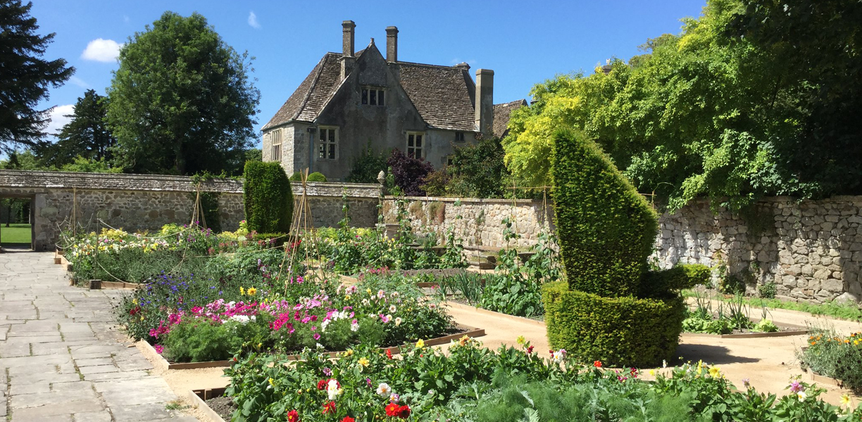 Avebury Manor and the gardens