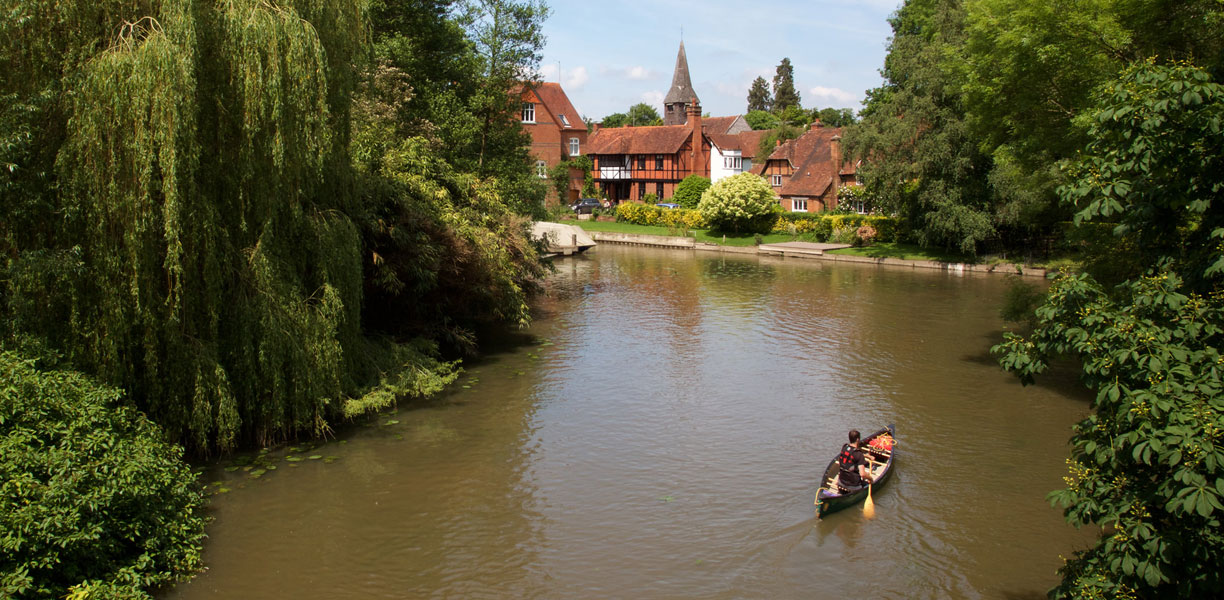 Kayaking at Whitchurch on Thames | Photo: Nick Smith